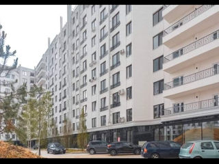 Apartament cu 2 camere, 74 m², Buiucani, Chișinău foto 1