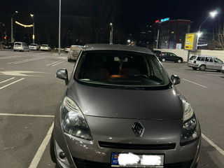 Renault Grand Scenic foto 3