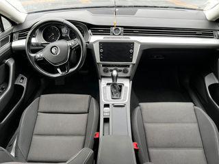 Volkswagen Passat foto 7