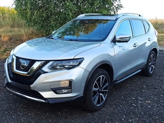 Nissan X-Trail foto 9