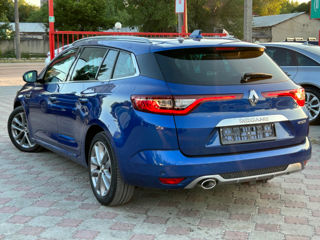 Renault Megane foto 3