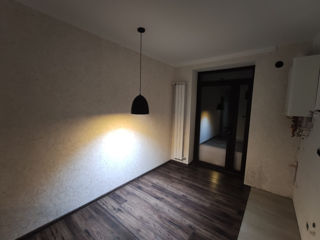 Apartament cu 2 camere, 170 m², Periferie, Florești foto 5