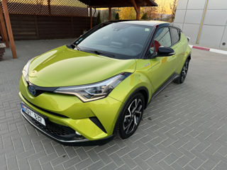 Toyota C-HR foto 8