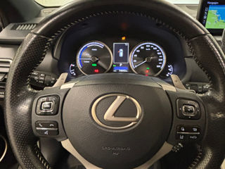 Lexus NX Series foto 10