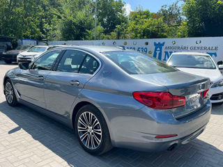 BMW 5 Series foto 4