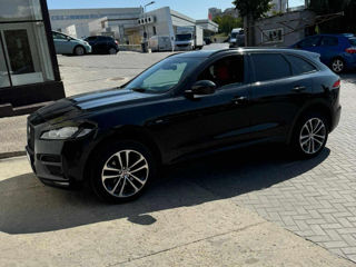 Jaguar F-PACE foto 6