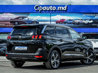 Peugeot 5008 foto 3