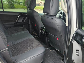 Toyota Land Cruiser Prado фото 10