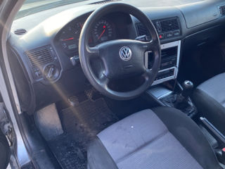 Volkswagen Golf foto 8