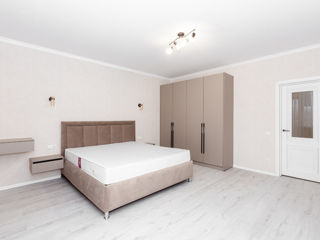 Apartament cu 2 camere, 87 m², Centru, Chișinău foto 8