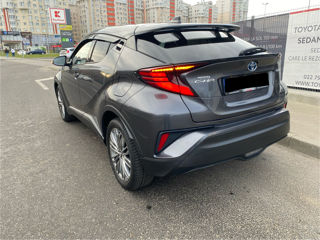 Toyota C-HR foto 3