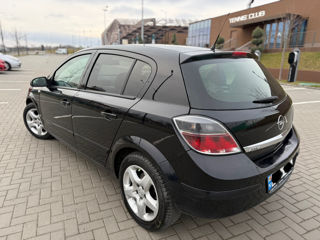 Opel Astra foto 2