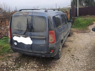 Dacia Logan foto 2