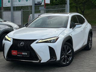 Lexus UX foto 1