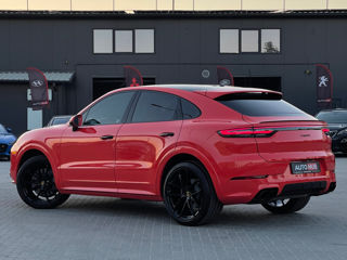 Porsche Cayenne Coupe foto 14