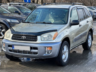 Toyota Rav 4 foto 1