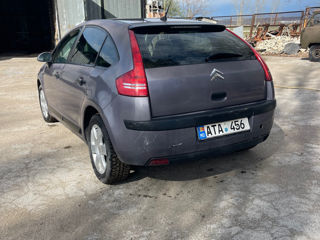 Citroen C4 foto 7