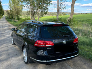 Volkswagen Passat foto 3