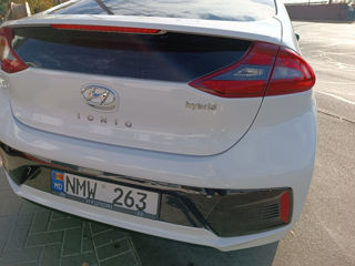 Hyundai IONIQ foto 8