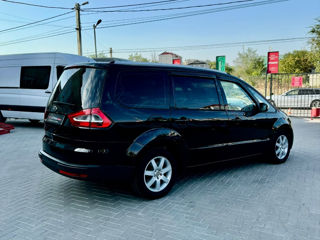 Ford Galaxy foto 8