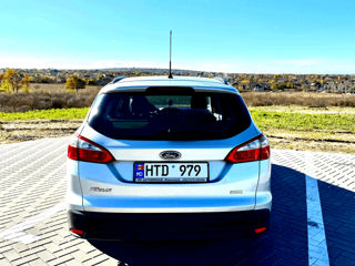 Ford Focus foto 4