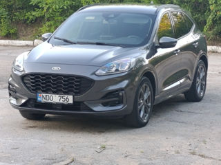 Ford Kuga foto 2