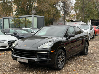 Porsche Cayenne Coupe foto 5