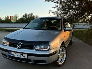 Volkswagen Golf foto 2