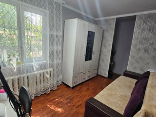 Apartament cu 2 camere, 49 m², Botanica, Chișinău foto 3