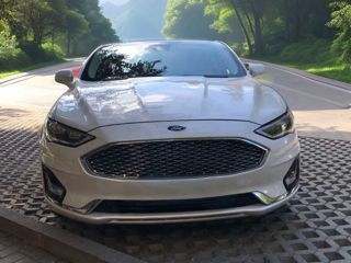 Ford Fusion Hybrid 2020 foto 4