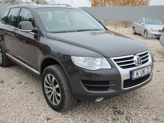 Volkswagen Touareg foto 3