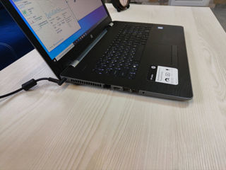 HP 17-x114dx ( intelCore i5 7200U / 8gb ram / 1Tb HDD / 17.3''  HD+ foto 11