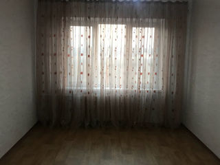 Apartament cu 1 cameră, 34 m², Sculeni, Chișinău