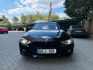 BMW 3 Series foto 7