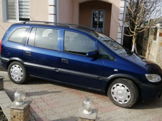 Opel Zafira foto 7