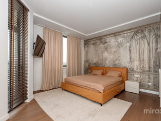 Apartament cu 2 camere, 72 m², Centru, Chișinău foto 12