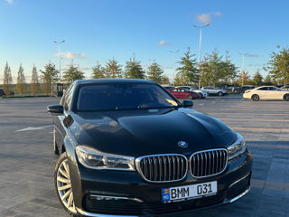 BMW 7 Series foto 1