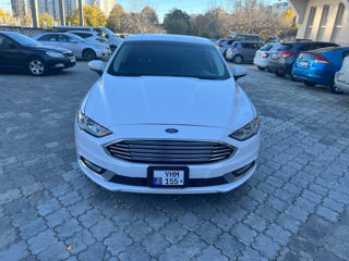 Ford Fusion foto 6