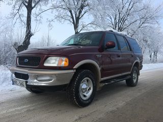 Ford Expedition foto 2