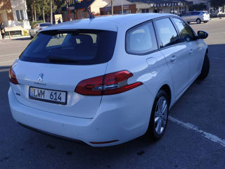 Peugeot 308 foto 8