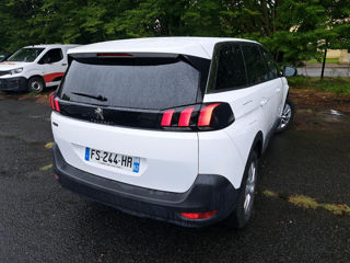 Peugeot 5008 foto 3