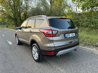 Ford Kuga foto 5