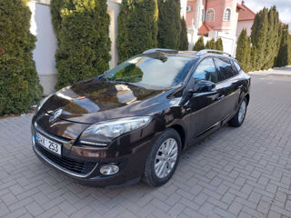 Renault Megane foto 2