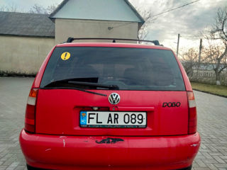 Volkswagen Polo foto 5