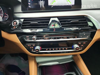 BMW 5 Series foto 9