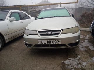 Daewoo Nexia foto 1