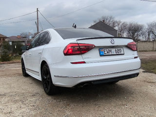 Volkswagen Passat foto 3