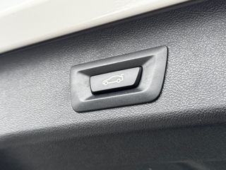 BMW 5 Series foto 17