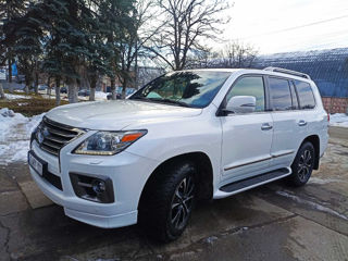 Lexus LX Series