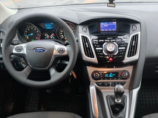 Ford Focus foto 5